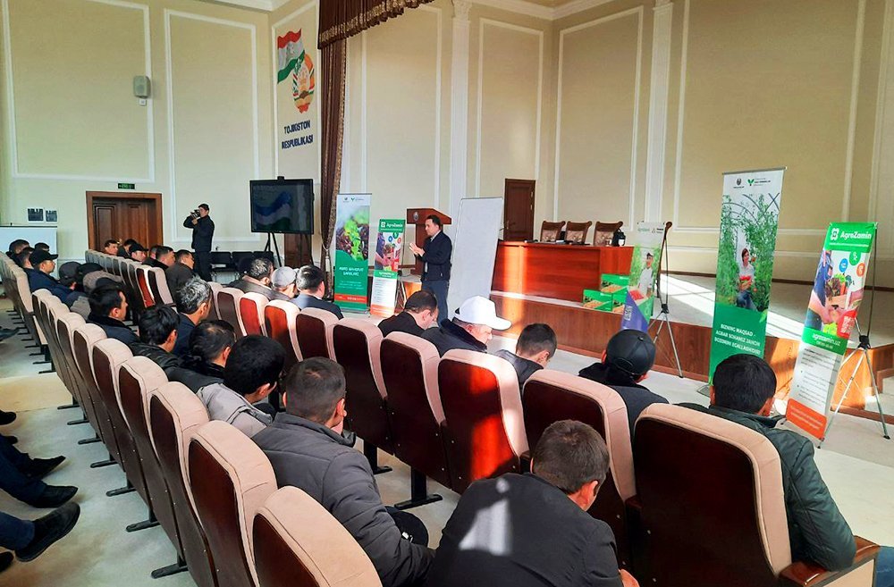 Samarqandda "AgroTransformatsiya" loyihasi davom etadi. Urgut tumanidagi seminardan foto hisobot